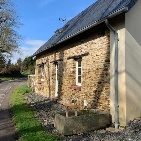 Gite " La Petite Maison" Livry  Exteriör bild