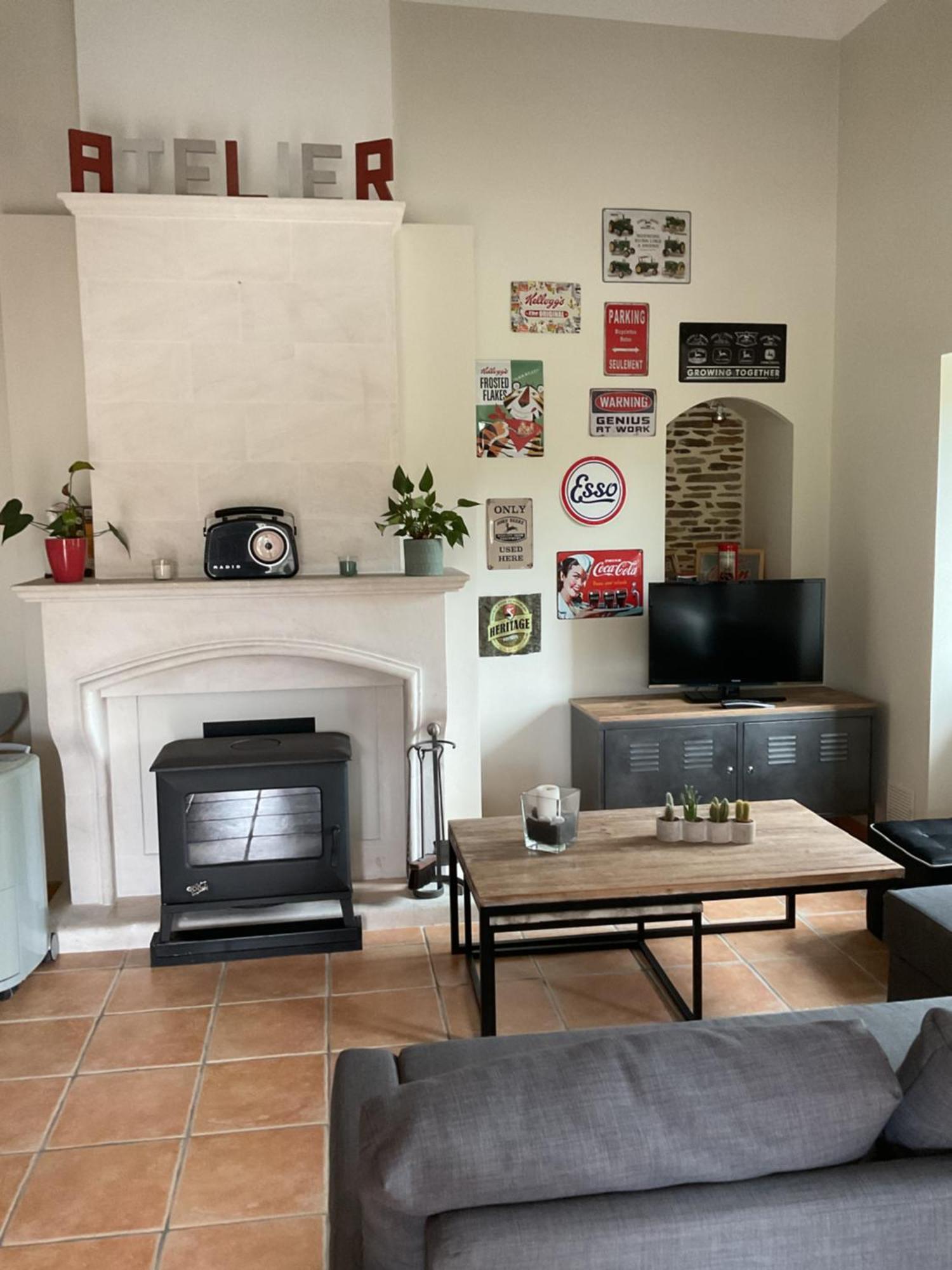 Gite " La Petite Maison" Livry  Exteriör bild